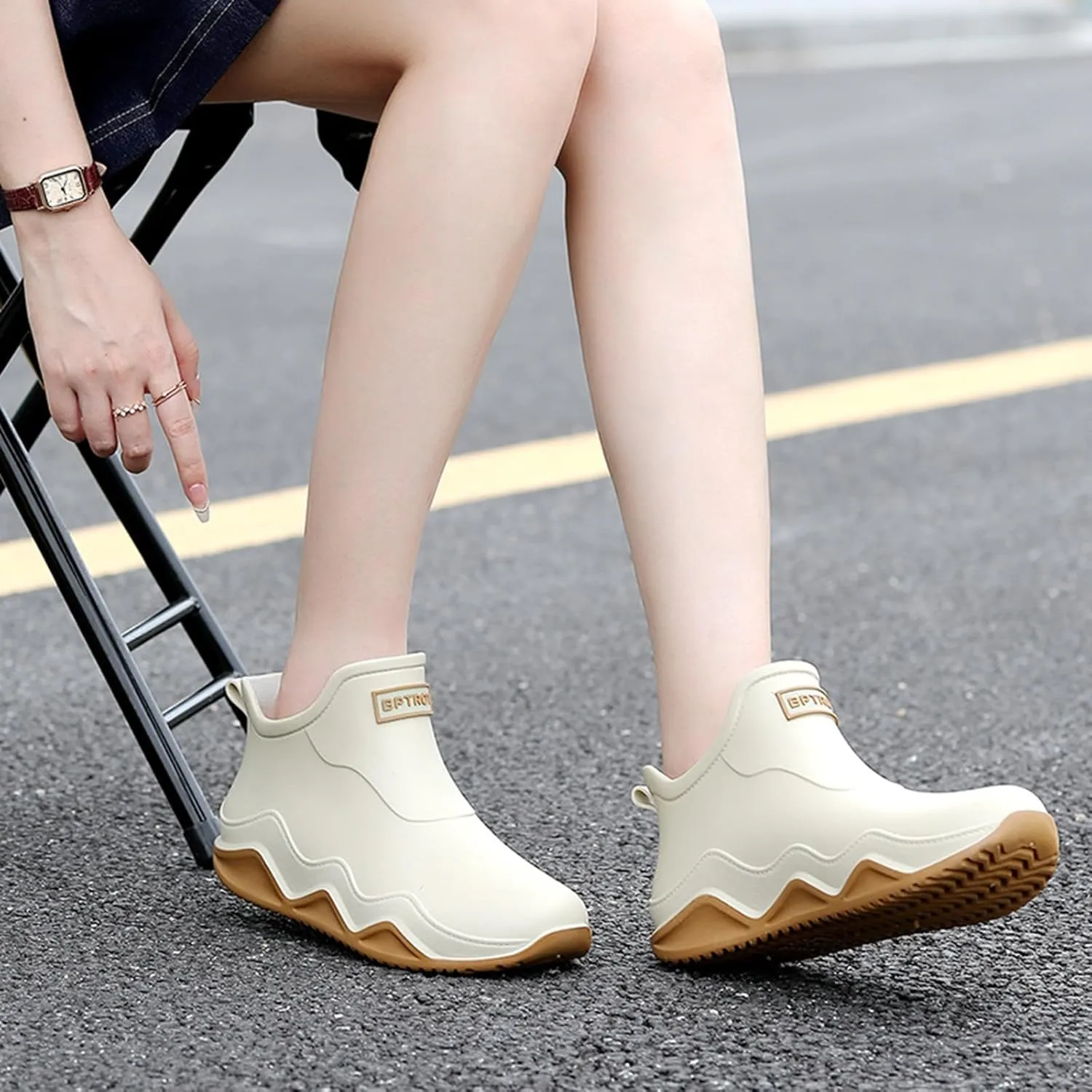 Women Rain Boots Waterproof Non Slip Ankle Rainboots for Ladies Outdoor Slip On Garden Shoes Fishing Boots For Men