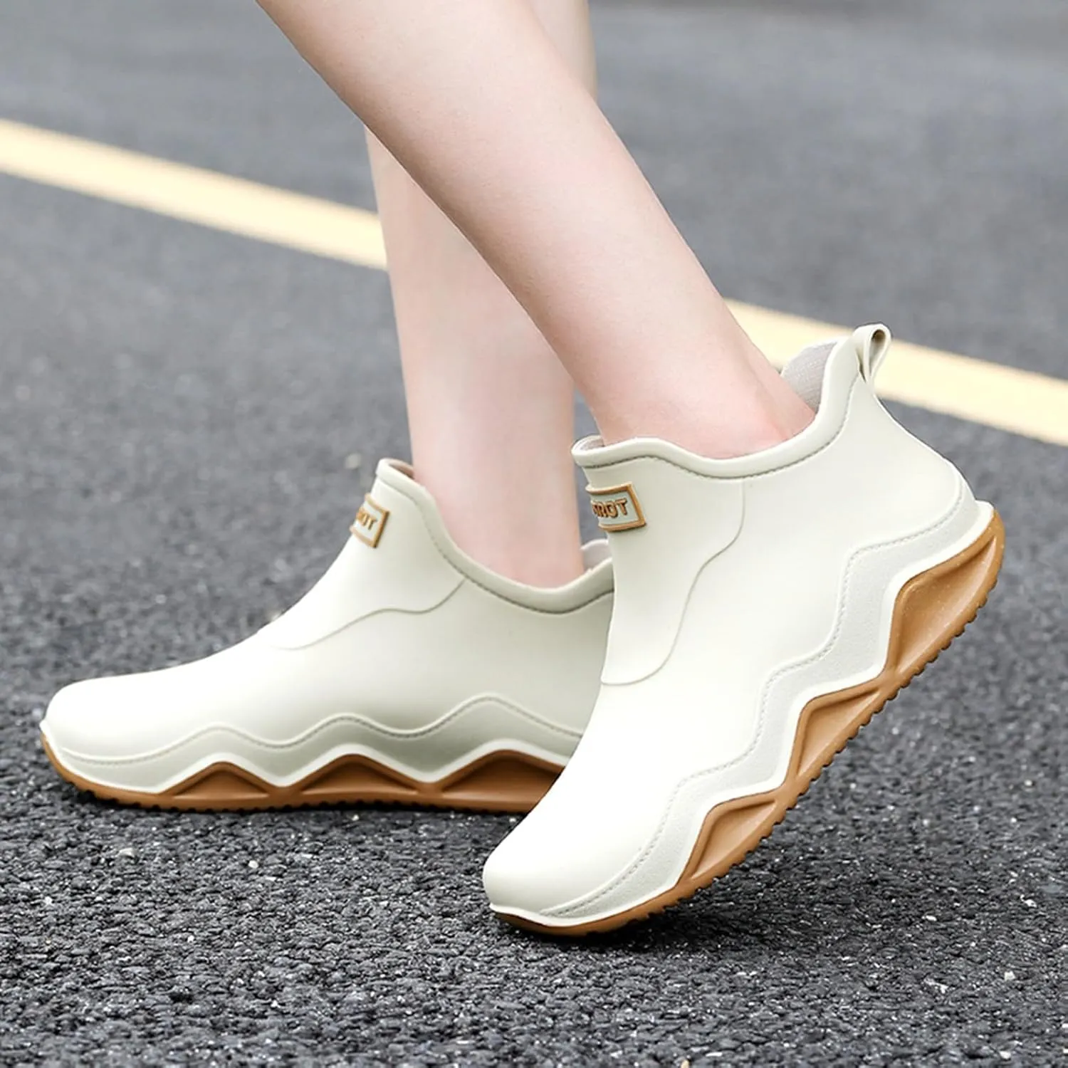 Women Rain Boots Waterproof Non Slip Ankle Rainboots for Ladies Outdoor Slip On Garden Shoes Fishing Boots For Men